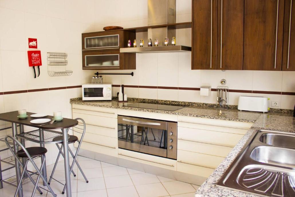 Blife Santya Private Rooms Olhão المظهر الخارجي الصورة